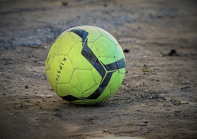 队传统上并 队传统上并